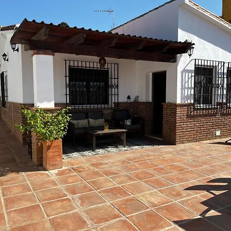 Bonito chalet en La Cala con gran jardín privado La Cala Del Moral Exterior foto