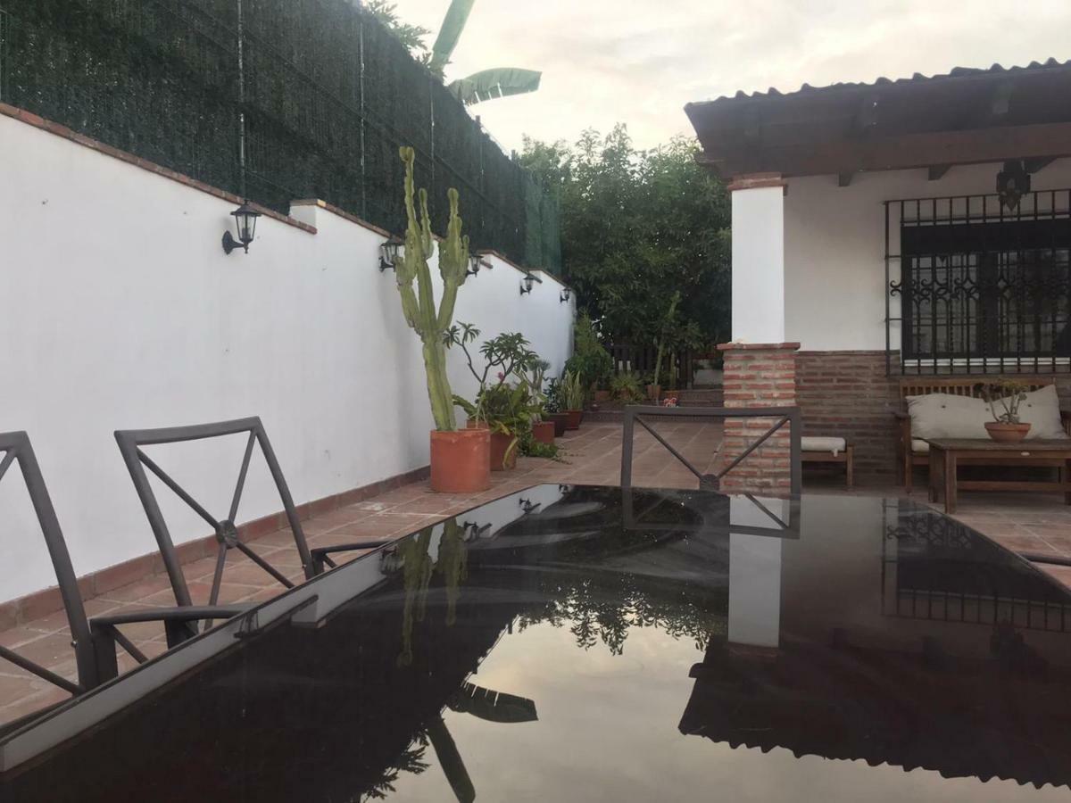 Bonito chalet en La Cala con gran jardín privado La Cala Del Moral Exterior foto