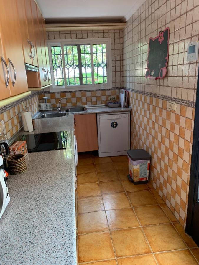 Bonito chalet en La Cala con gran jardín privado La Cala Del Moral Exterior foto